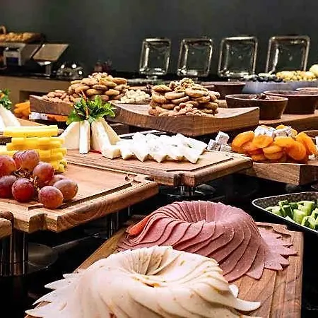 Ibis Sisli
